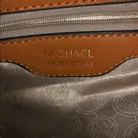 AUTHENTIC MICHAEL KORS - Picture 6 of 7